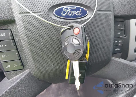 2010 Ford Edge Se z USA, uszkodzony, nr VIN 2FMDK3GC0ABA01447